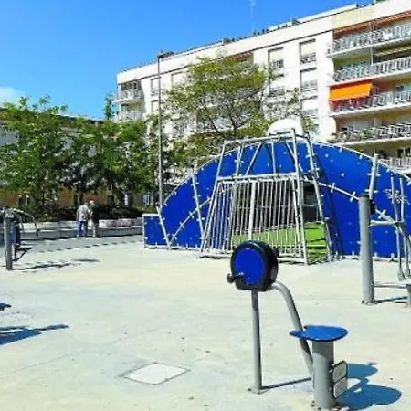 Big 4 In A Centric Parking Included Vakantiehuis *