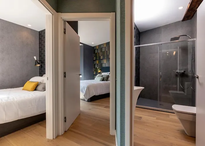 Big 4 In A Centric Parking Included Holiday home