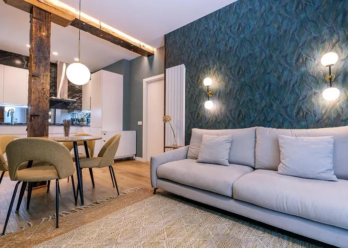 Big 4 In A Centric Parking Included 別荘