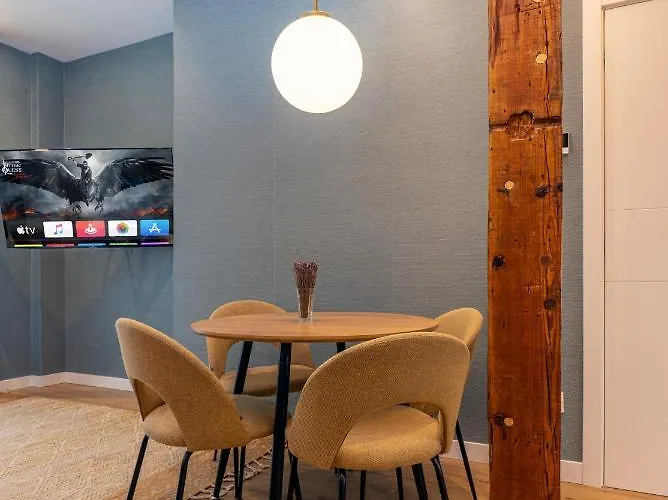 Big 4 In A Centric Parking Included Holiday home San Sebastian