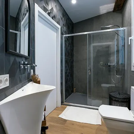 Big 4 In A Centric Parking Included * San Sebastián