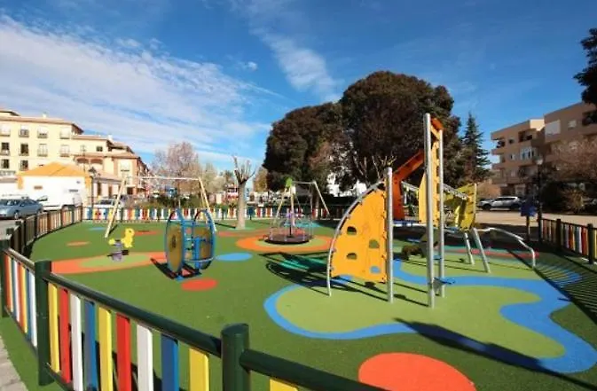 Big 4 In A Centric Parking Included *