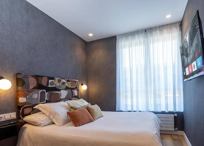 Big 4 In A Centric Parking Included * サン・セバスティアン