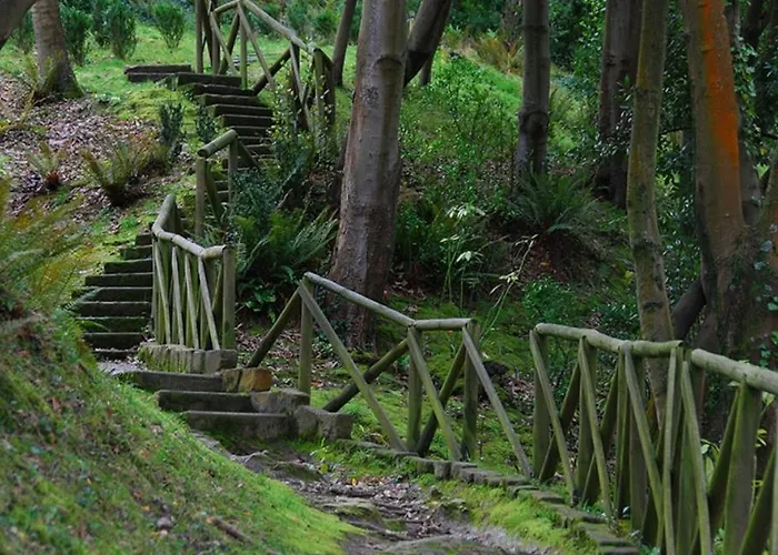 Big 4 In A Centric Parking Included *